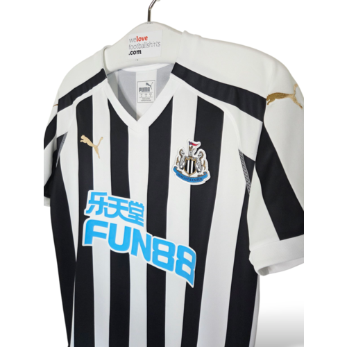 Puma Original retro vintage football shirt Newcastle United 2018/19