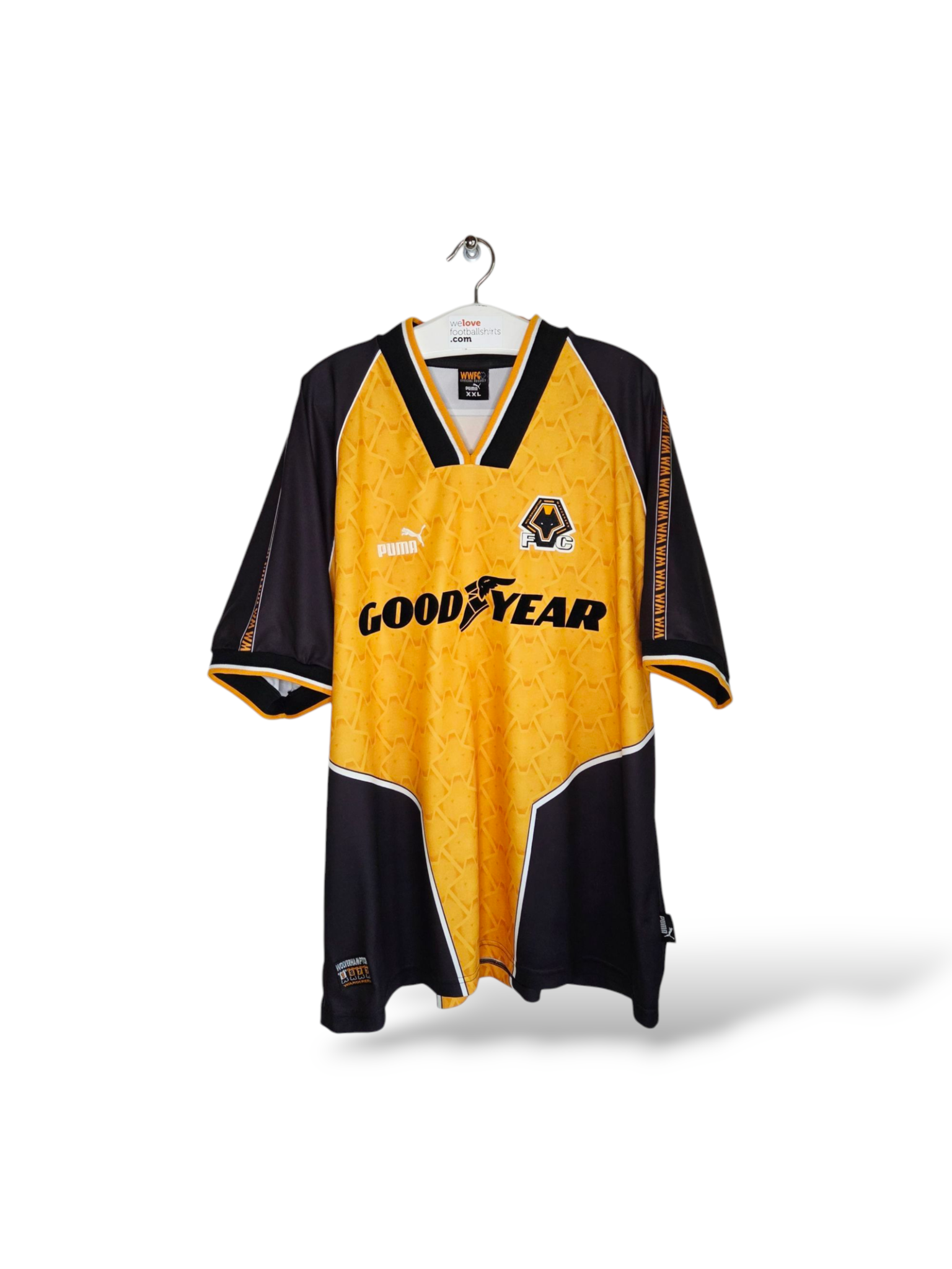 Retro vintage football shirt Wolverhampton Wanderers F.C.