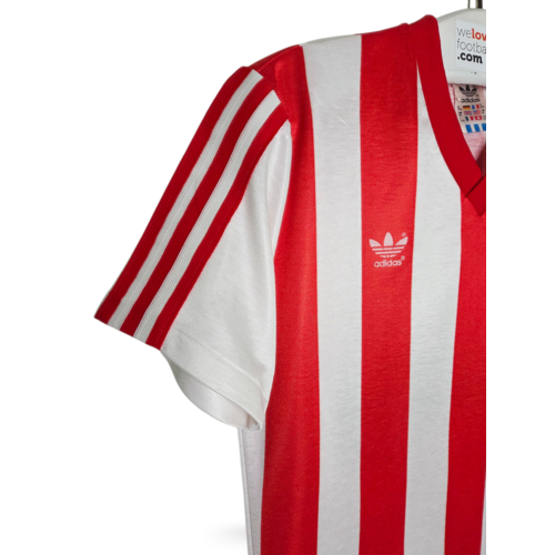 Adidas Original retro vintage football shirt Adidas template 90s