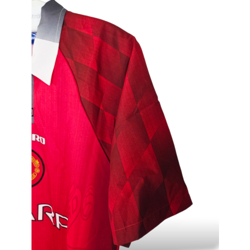 Umbro Original retro vintage football shirt Manchester United 1996/98