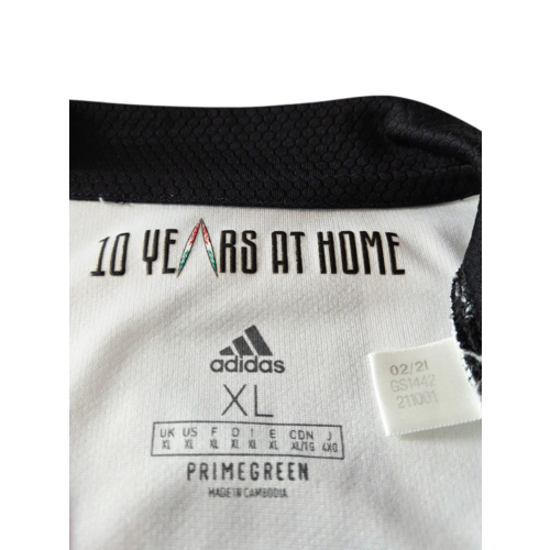 Adidas Original retro vintage football shirt Juventus 2021/22