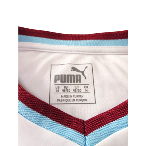 Puma Original Puma Matchworn FA Cup Football Shirt Burnley FC 2017/18