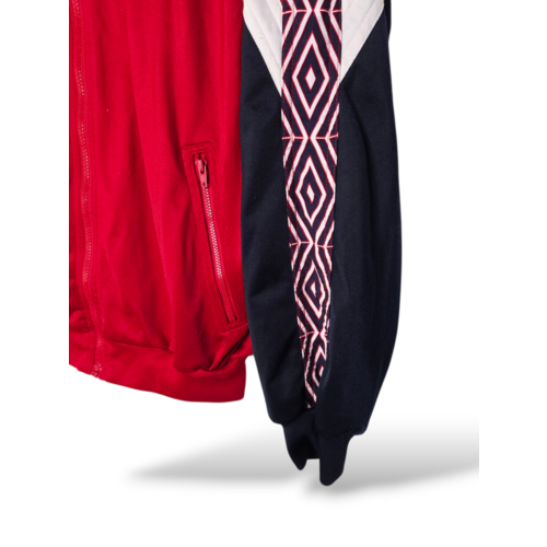 Umbro Original Vintage Umbro Fußballjacke aus den 90ern Umbro Original Vintage Umbro Fußballjacke aus den 90ern