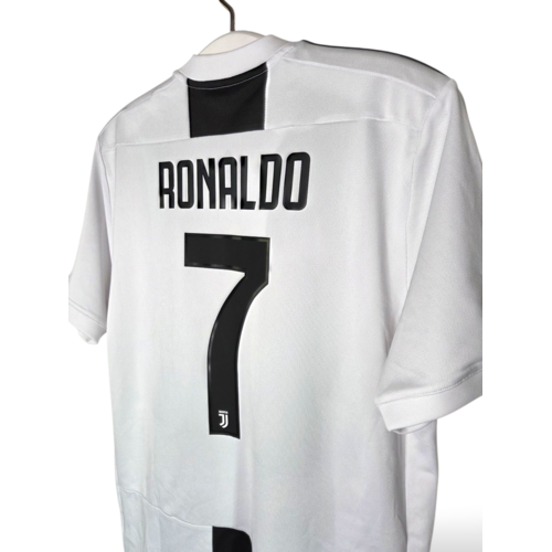 Adidas Origineel retro vintage voetbalshirt Juventus 2018/19 Adidas Origineel retro vintage voetbalshirt Juventus 2018/19