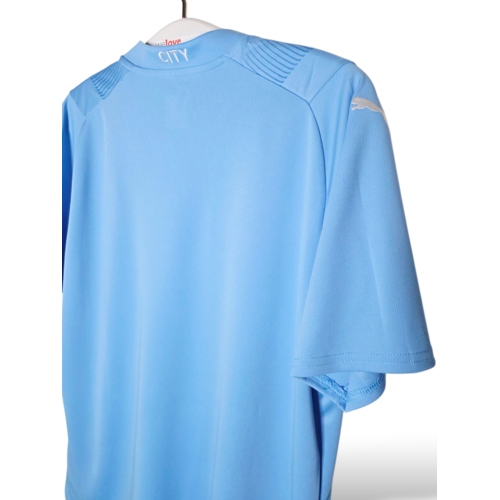 Puma Original retro vintage football shirt Manchester City 2023/24