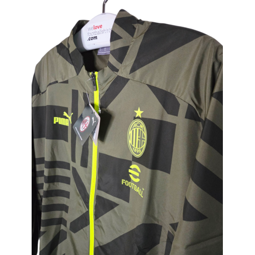 Puma Origineel Vintage voetbal jacket AC Milan 2022/23 Puma Origineel Vintage voetbal jacket AC Milan 2022/23
