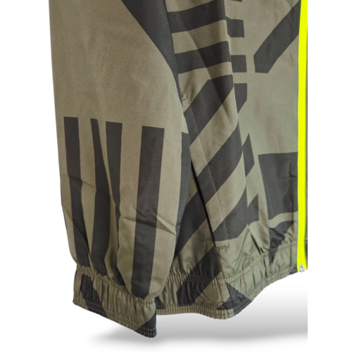 Puma Origineel Vintage voetbal jacket AC Milan 2022/23 Puma Origineel Vintage voetbal jacket AC Milan 2022/23