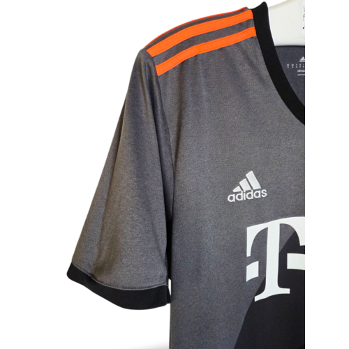 Adidas Original retro vintage football shirt Bayern Munich 2016/17 Adidas Original retro vintage football shirt Bayern Munich 2016/17