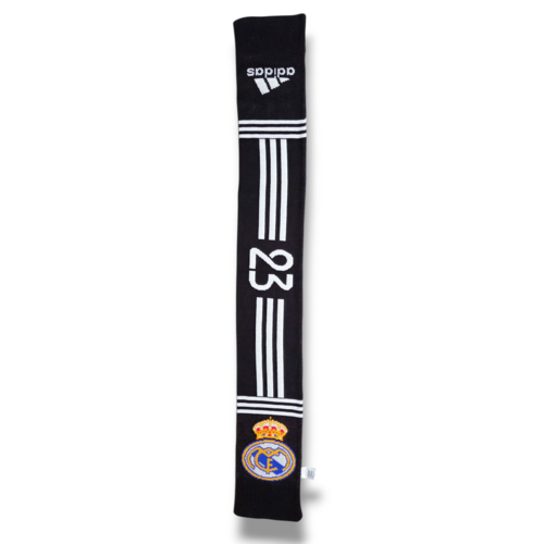 Adidas Originaler Fußballschal Real Madrid CF Adidas Originaler Fußballschal Real Madrid CF