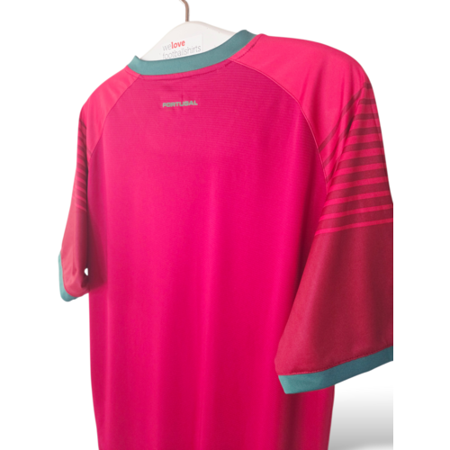 Fanwear Origineel retro vintage voetbalshirt Portugal Fanwear Origineel retro vintage voetbalshirt Portugal