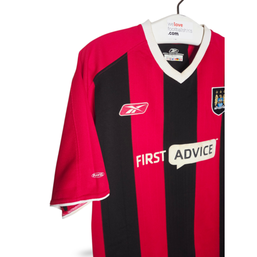 Reebok Original retro vintage football shirt Manchester City 2003/04