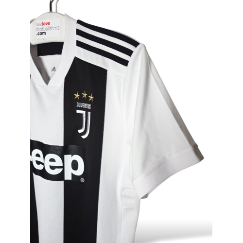 Adidas Originelles Retro-Vintage-Fußballtrikot Juventus 2018/19 Adidas Originelles Retro-Vintage-Fußballtrikot Juventus 2018/19
