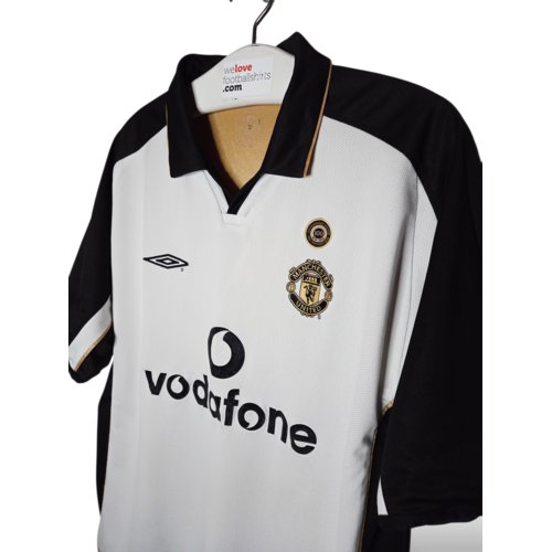 Umbro Original retro vintage football shirt Manchester United 2001/02