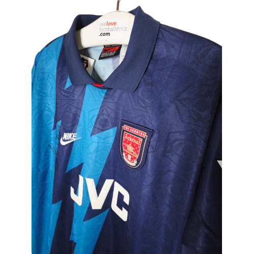 Nike Original Vintage-Fußballtrikot von Nike, signiert, Arsenal, Saison 1995/96 Nike Original Vintage-Fußballtrikot von Nike, signiert, Arsenal, Saison 1995/96