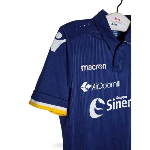 Macron Original retro vintage football shirt Hellas Verona FC 2018/19