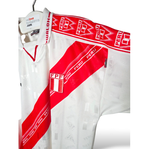 Walon Original Walon vintage football shirt Peru World Cup 2002