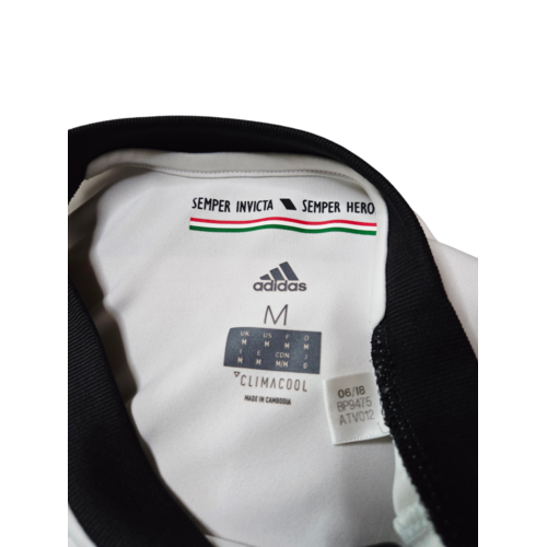 Adidas Original retro vintage football shirt Legia Warszawa 2018/19 Adidas Original retro vintage football shirt Legia Warszawa 2018/19