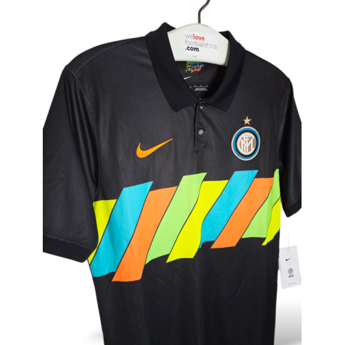 Nike Original retro vintage football shirt Internazionale 2021/22 Nike Original retro vintage football shirt Internazionale 2021/22