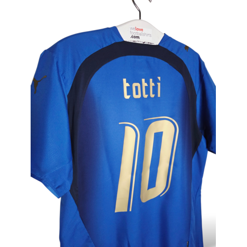 Original retro vintage football shirt Italy World Cup 2006