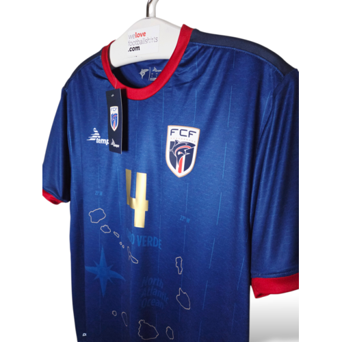 Tempo Origineel retro vintage voetbalshirt Kaapverdië 2024