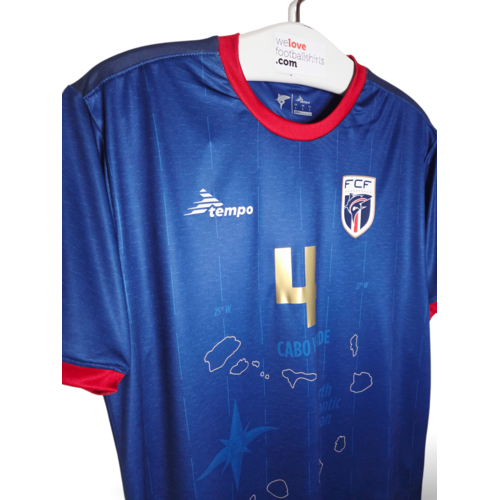 Tempo Origineel retro vintage voetbalshirt Kaapverdië 2024