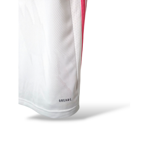 Adidas Original retro vintage football shirt Real Madrid CF 2020/21 Adidas Original retro vintage football shirt Real Madrid CF 2020/21