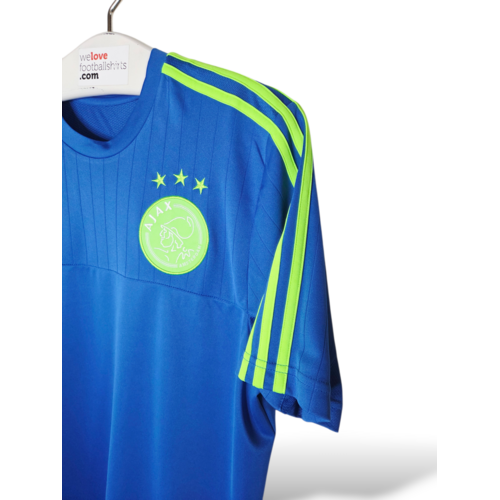 Adidas Origineel retro vintage voetbalshirt AFC Ajax 2015/16 Adidas Origineel retro vintage voetbalshirt AFC Ajax 2015/16