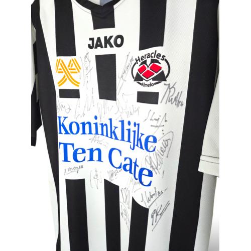 Jako Jako vintage gesigneerd en Matchworn voetbalshirt Heracles Almelo 2004/05