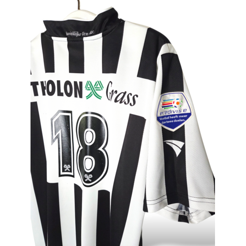 Jako Jako vintage gesigneerd en Matchworn voetbalshirt Heracles Almelo 2004/05