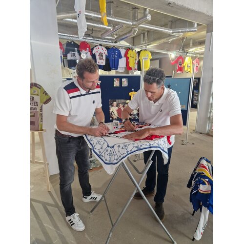 Nalini Origineel Nalini vintage wielershirt Banesto 1997 signed by Miquel Indurain