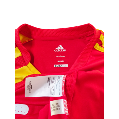 Adidas Original Adidas vintage Matchworn football shirt China 2008/09