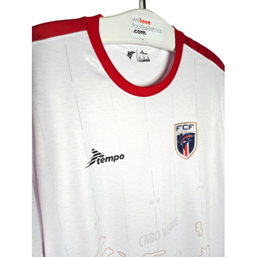 Tempo Origineel retro vintage voetbalshirt Kaapverdië 2024
