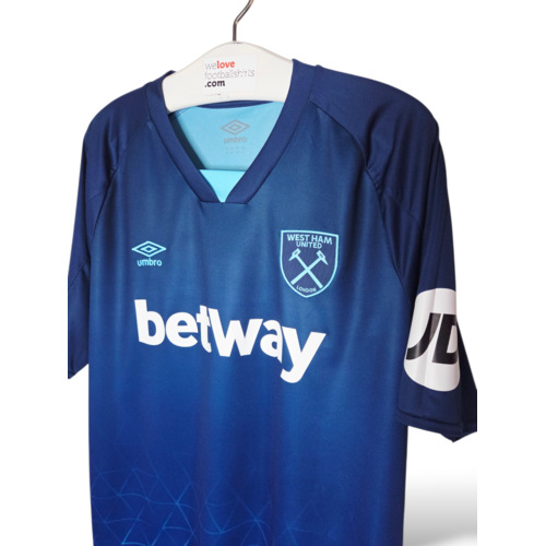 Umbro Original retro vintage football shirt West Ham United 2023/24