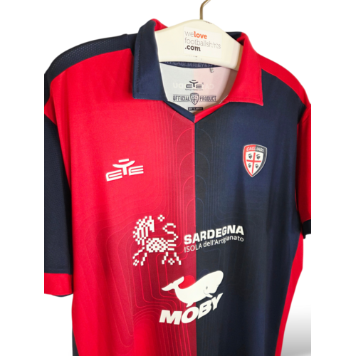 EYE Origineel retro vintage voetbalshirt Cagliari Calcio 2023/24