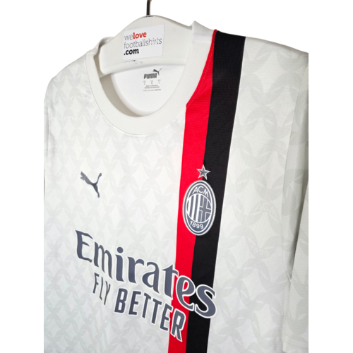 Puma Original retro vintage football shirt AC Milan 2023/24