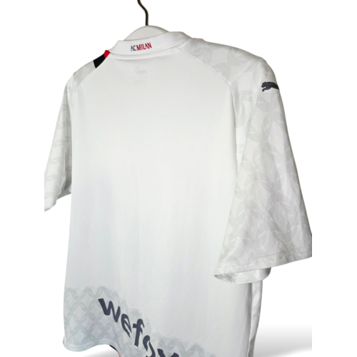 Puma Original retro vintage football shirt AC Milan 2023/24