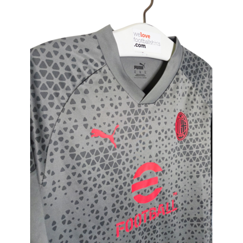 Puma Original retro vintage football shirt AC Milan 2023/24