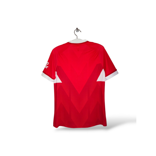 Jako Originales Retro-Vintage-fußballtrikot VfB Stuttgart 2024/25 Jako Originales Retro-Vintage-fußballtrikot VfB Stuttgart 2024/25