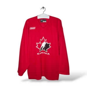 Bauer Canada (L) Bauer Canada (L)
