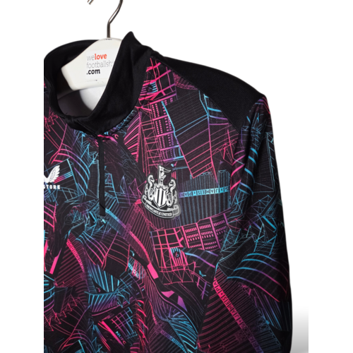 Castore Original Vintage football sweater Newcastle United 2023/24 Castore Original Vintage football sweater Newcastle United 2023/24