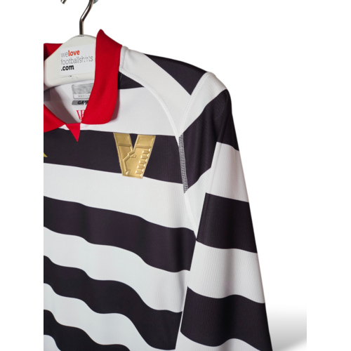Kappa Origineel retro vintage voetbalshirt Venezia FC 2023/24 Kappa Origineel retro vintage voetbalshirt Venezia FC 2023/24