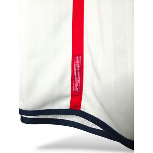Umbro Original retro vintage football shirt England World Cup 2002 Umbro Original retro vintage football shirt England World Cup 2002
