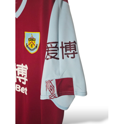Umbro Original retro vintage football shirt Burnley 2020/21 Umbro Original retro vintage football shirt Burnley 2020/21