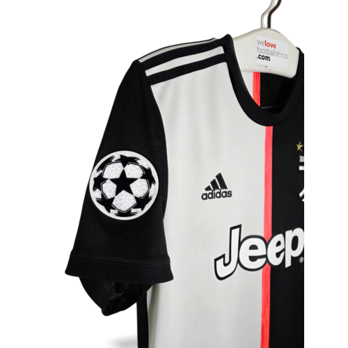Adidas Original retro vintage football shirt Juventus 2019/20 Adidas Original retro vintage football shirt Juventus 2019/20