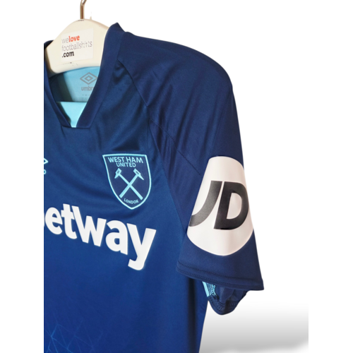 Umbro Original retro vintage football shirt West Ham United 2023/24 Umbro Original retro vintage football shirt West Ham United 2023/24