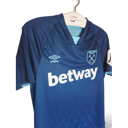 Umbro Original retro vintage football shirt West Ham United 2023/24 Umbro Original retro vintage football shirt West Ham United 2023/24