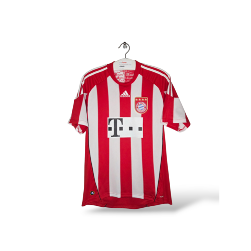 Adidas Origineel retro vintage voetbalshirt Bayern München 2010/11 Adidas Origineel retro vintage voetbalshirt Bayern München 2010/11