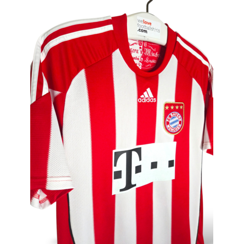 Adidas Origineel retro vintage voetbalshirt Bayern München 2010/11 Adidas Origineel retro vintage voetbalshirt Bayern München 2010/11