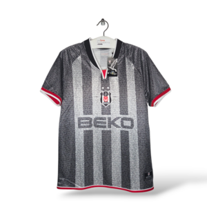 Fanwear Beşiktaş J.K. (M) *BNWT Fanwear Beşiktaş J.K. (M) *BNWT
