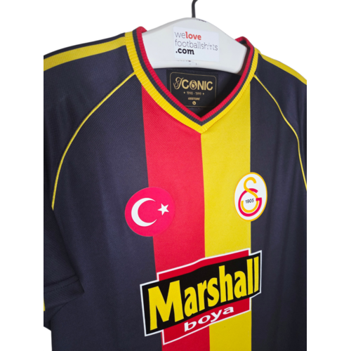 Fanwear Origineel retro vintage voetbalshirt Galatasaray 1998/99 Fanwear Origineel retro vintage voetbalshirt Galatasaray 1998/99